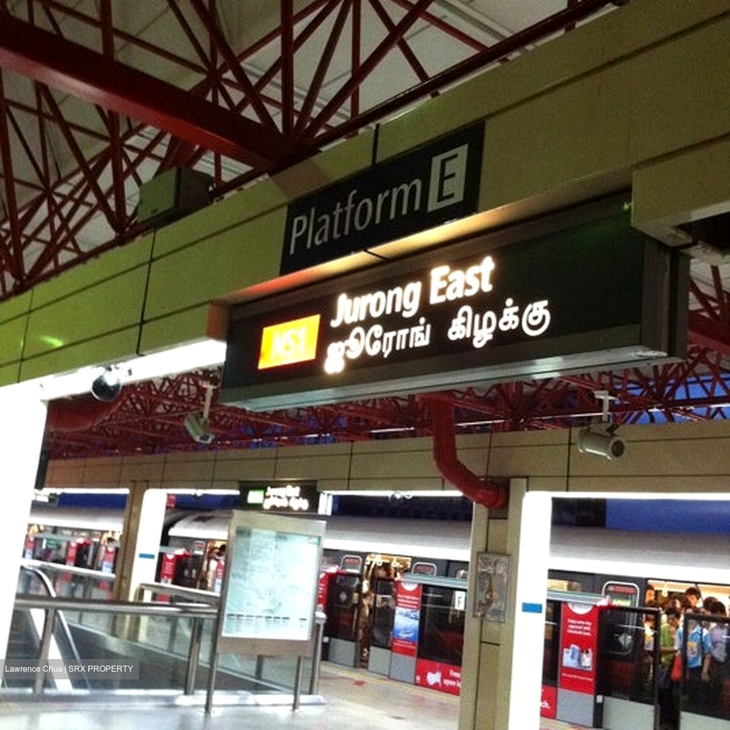 Jurong East Street 21 (Jurong East),  #382402981
